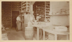 Molding Room in hat factory